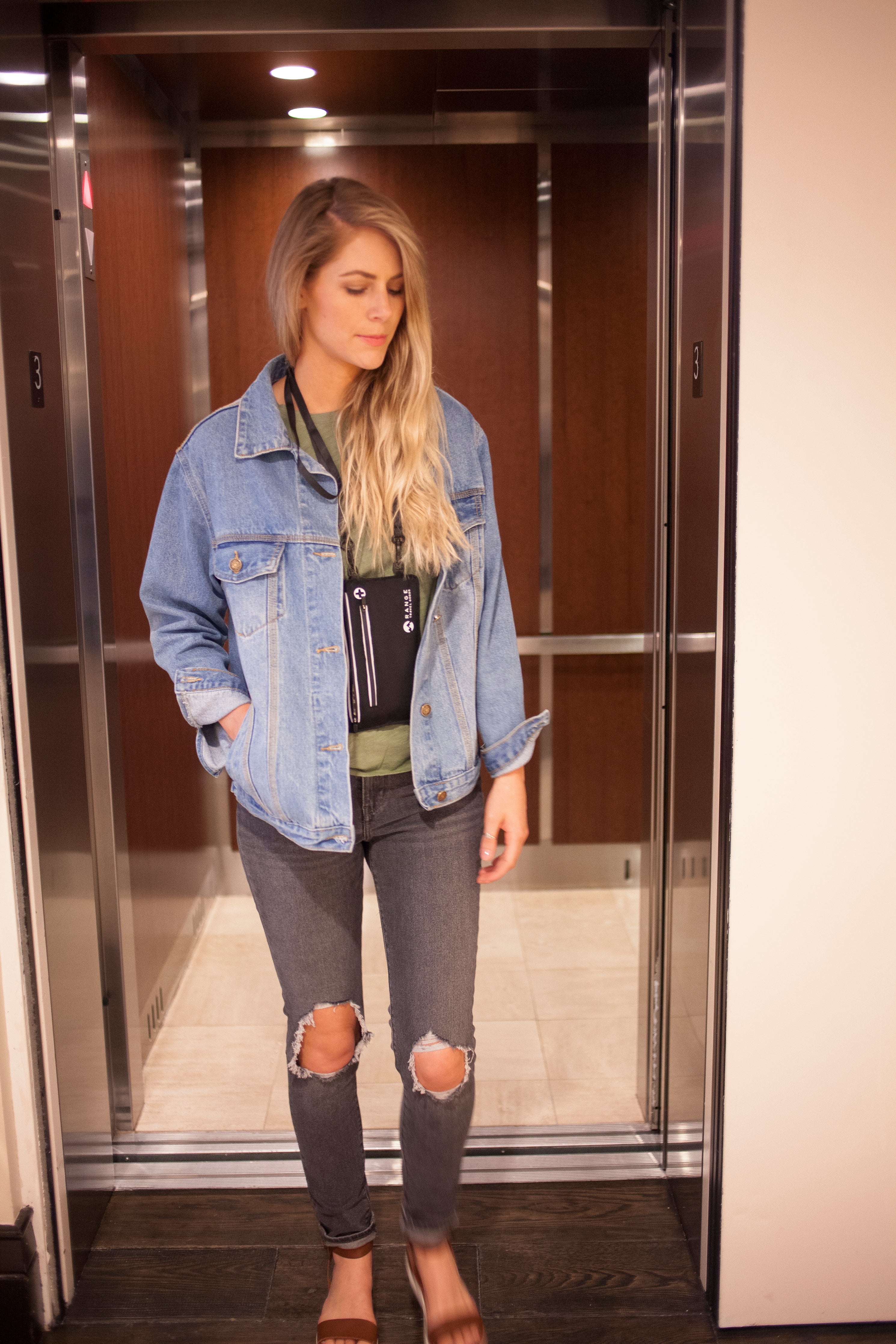 Travel Stash- Money belt / travel organizer Travel Stash- Money belt / travel organizer